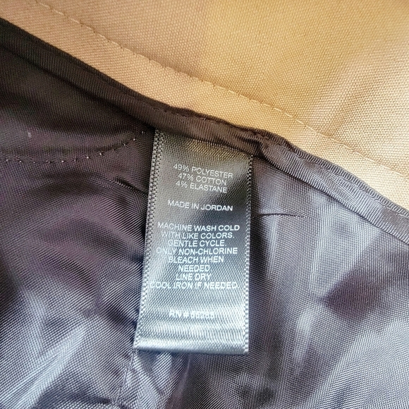 NWT Tan Express Editor ankle straight through hip & thigh size 00 Capri slacks - Picture 11 of 15